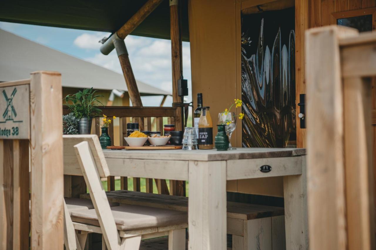Hotel Dutchen Erfgoedpark De Hoop Glamping Uitgeest Exterior foto